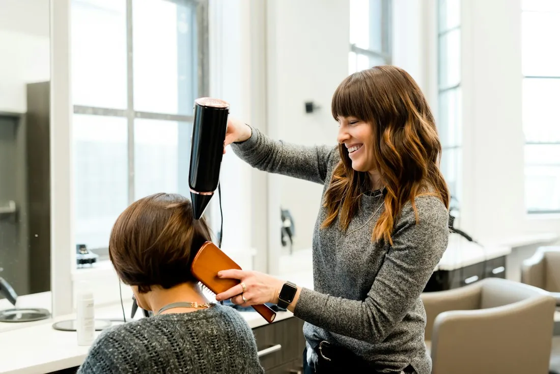 Reference photo of personal hair care in a salon